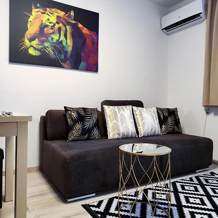 Dolce Vita Zafir Apartman Budapest Bagian luar foto