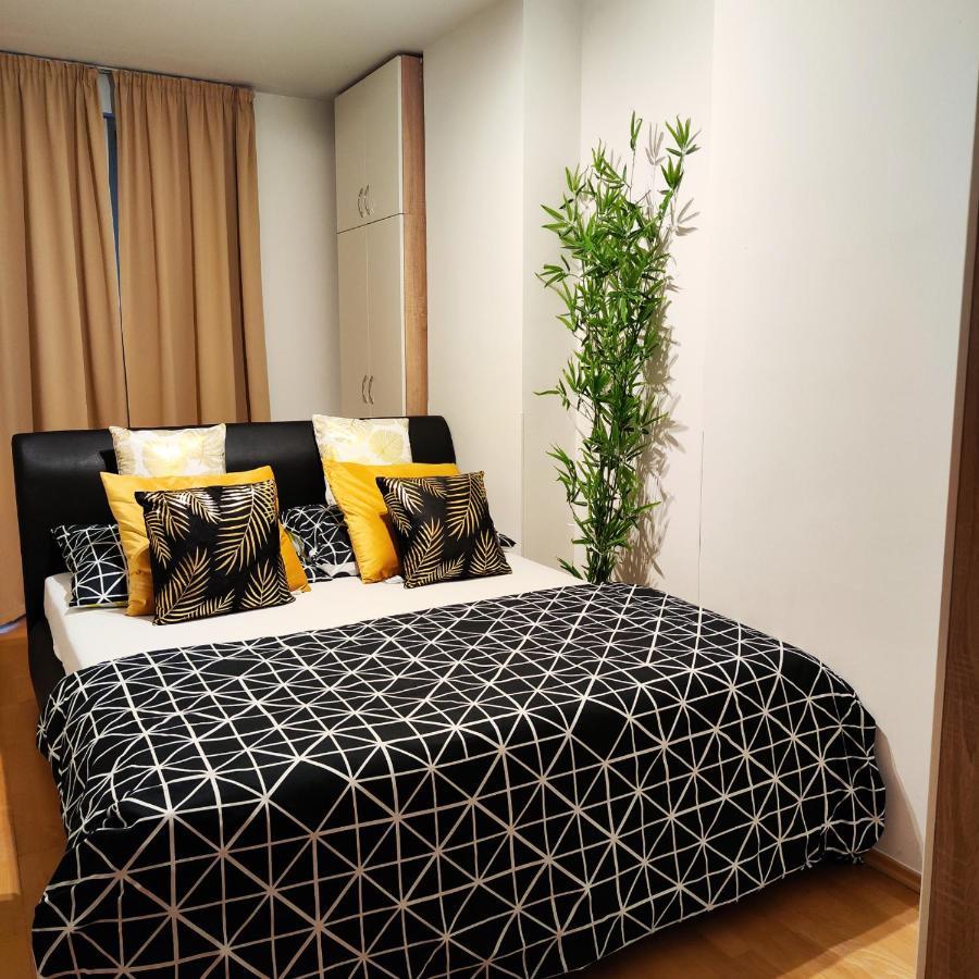 Dolce Vita Zafir Apartman Budapest Bagian luar foto